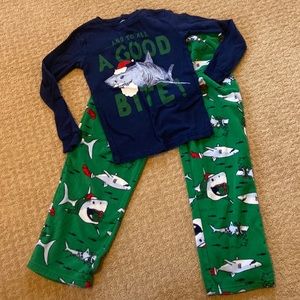 Euc Carters Shark Christmas PJs! Size 10